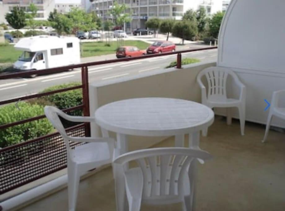 La Rochelle Minimes - Studio Meuble Avec Piscine Ngoại thất bức ảnh